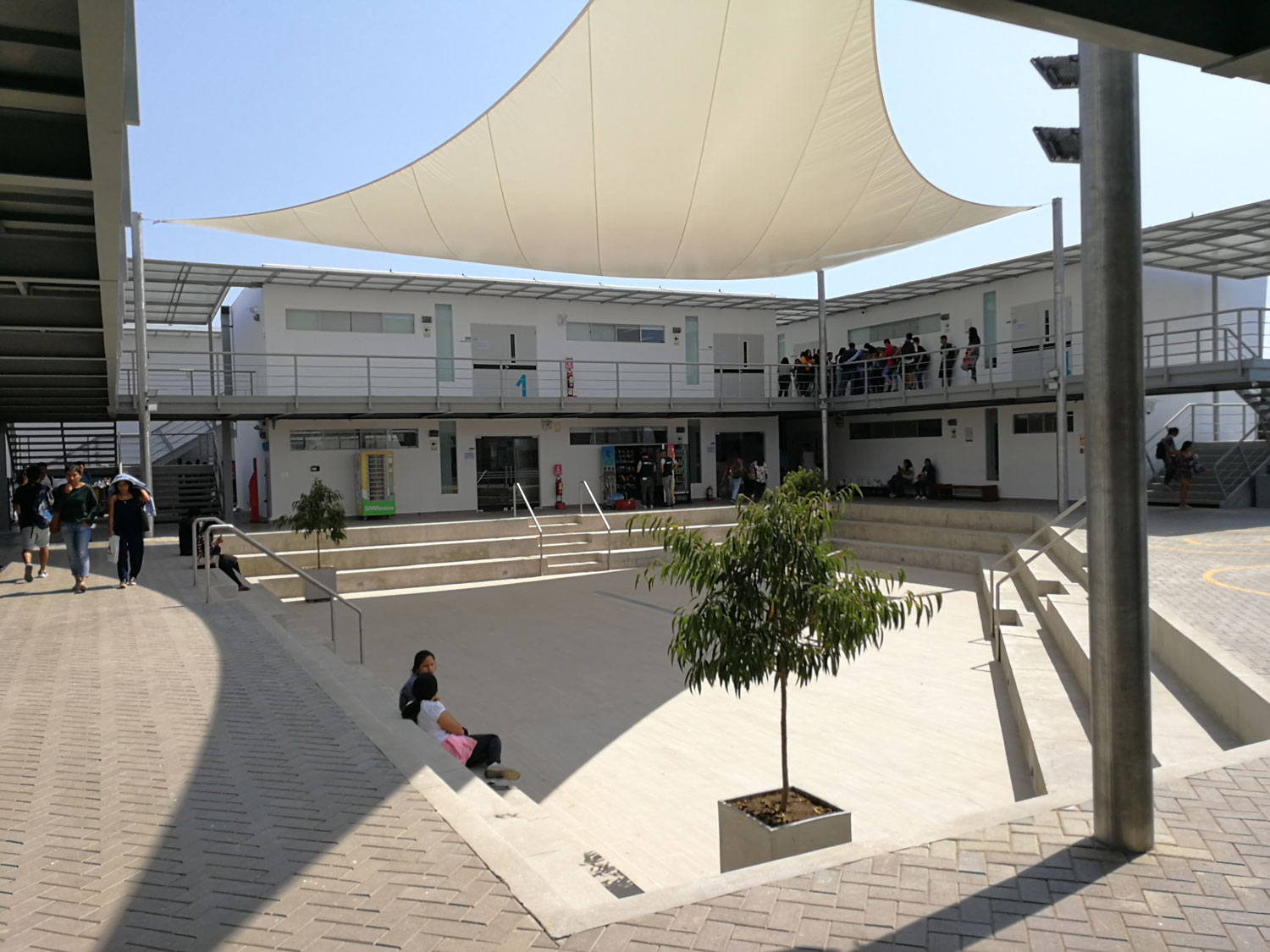 Remodelación-del-Anfiteatro-de-la-Universidad-–-Sede-Villa-2-TPO---03